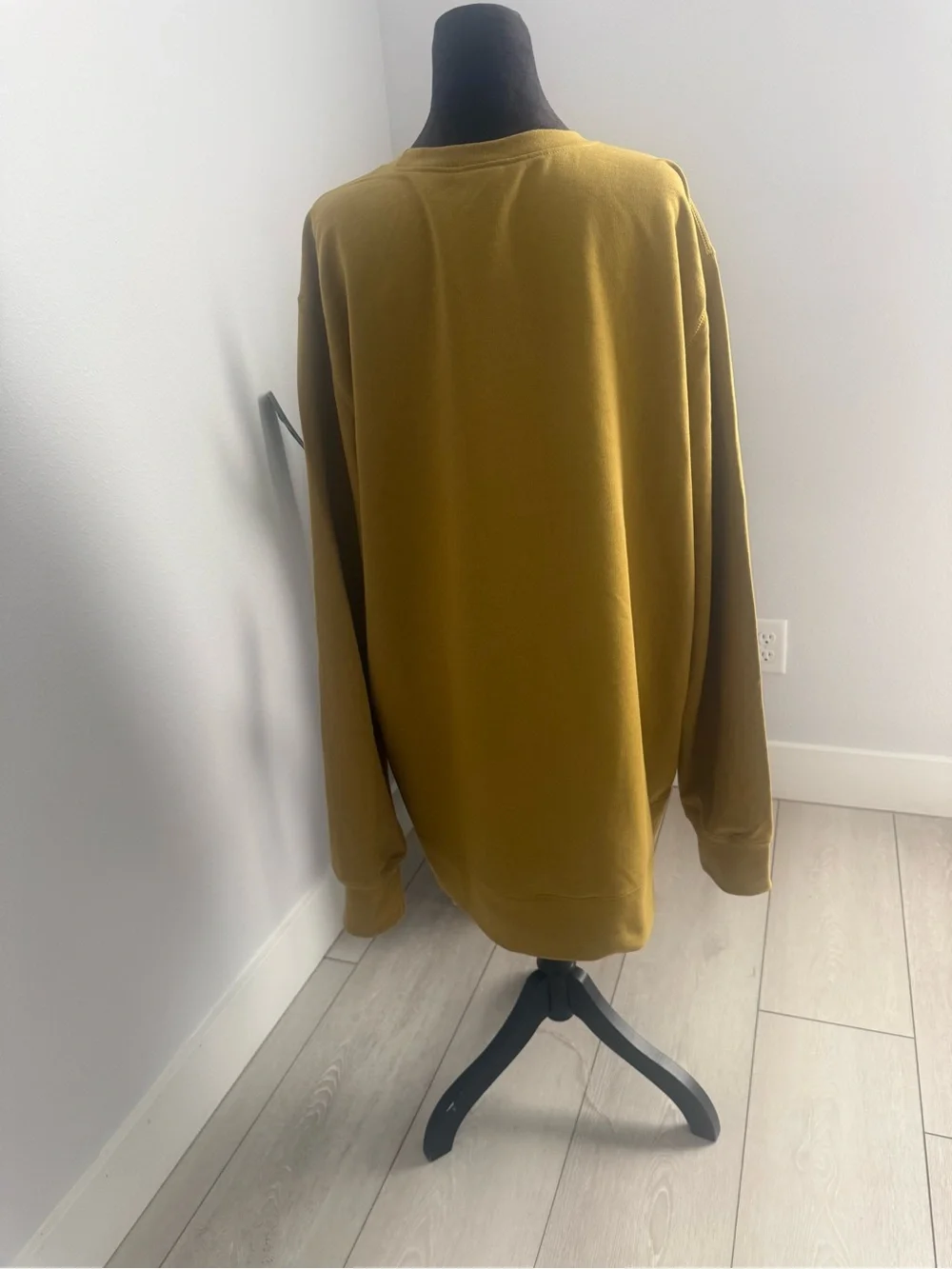 The North Face Men's Crewneck Sweatshirt in Mustard#A11